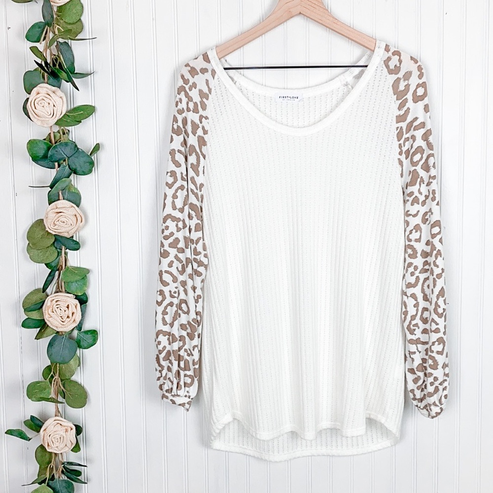 FIRST LOVE Long Sleeve Top